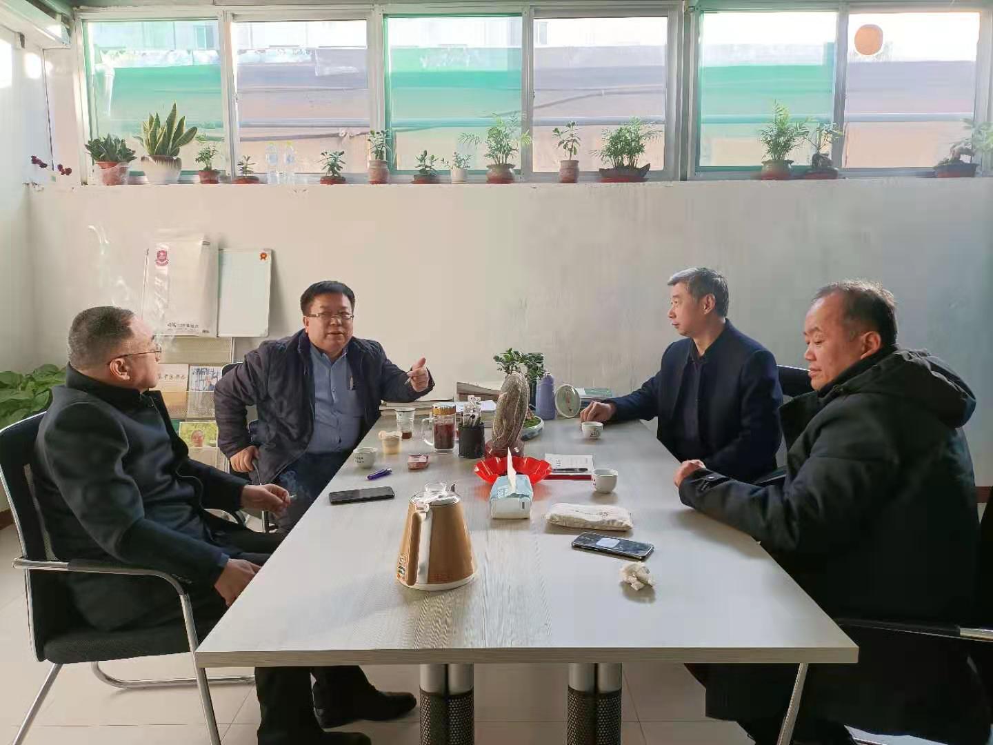 协会副秘书长石永宝到临淄善缘中医馆进行调研(图1)